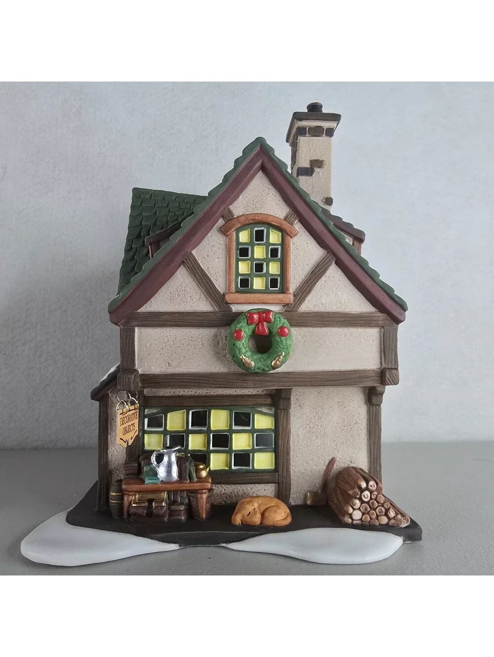 VTG Department 56 Quilly’s Antiques Dickens’ Village Series #58348 Christmas